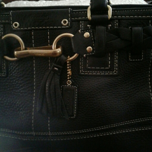 COACH PURSE - Picture 2 of 8